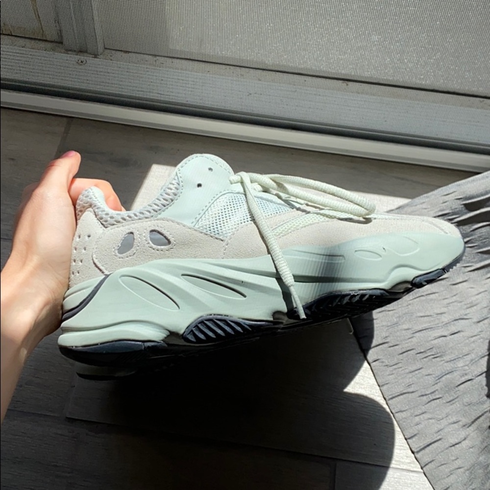 Yeezy shoes